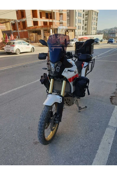 MOTOCAM Yamaha Tenere Rall 700 Siperlik Ön Cam 2019-2025 Model 39cm Siyah Renkli 4mm - Resim 2