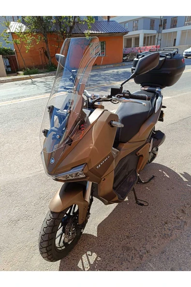 MOTOCAM Yuki Adventure 150 Siperlik Ön Cam 2023-2025 Model 65cm Şeffaf Renkli 4mm ORTA BOYLU CAM - Resim 2