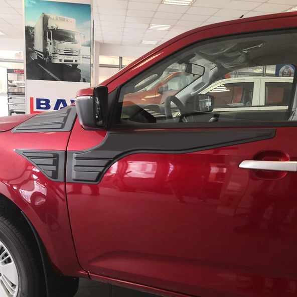 Isuzu D-Max 2020- Yılı ve Sonrası Uyumlu Yarasa Kapı Kaplama 6 Parça - Resim 6
