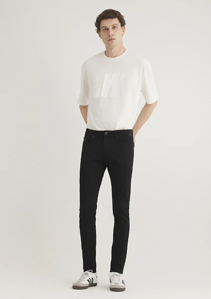 Mavi Slim Fit Erkek Pantolon - Minimalist Günlük Stil