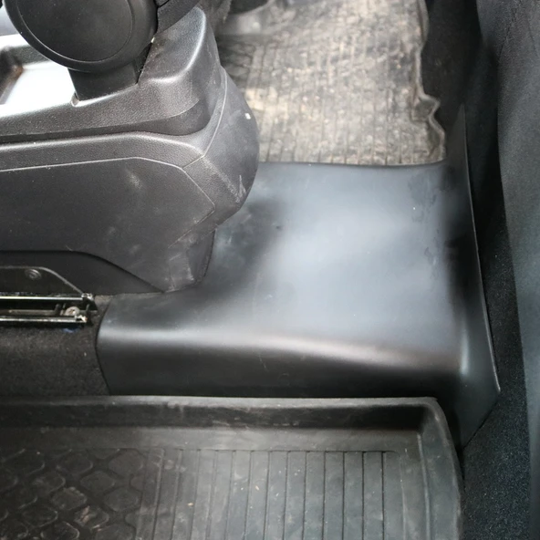 Dacia Duster 2018-2024 Yıl Aralığı Uyumlu İç Trim 5 Parça - Resim 11