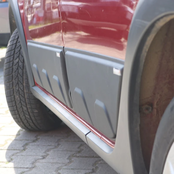 Dacia Sandero 2012-2020 Uyumlu Kapı Dodik 4 Parça - Resim 9