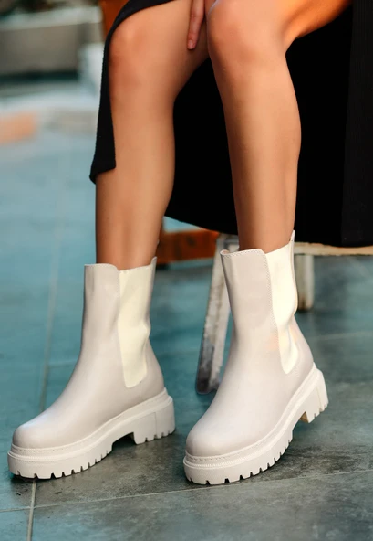 Derla Ten Cilt Topuklu Bot ürün görseli 1