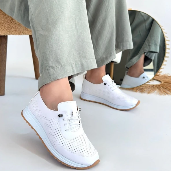 Tone Beyaz Cilt Bağcıklı Spor Ayakkabı - Resim 4