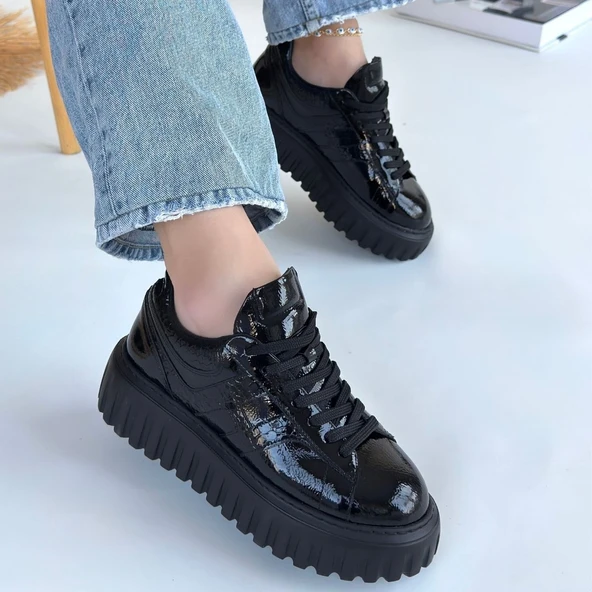 Gesti Siyah Rugan Bağcıklı Spor Ayakkabı - 4