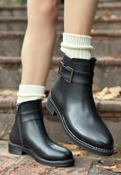 Dawin Siyah Cilt Topuklu Bot ürün görseli