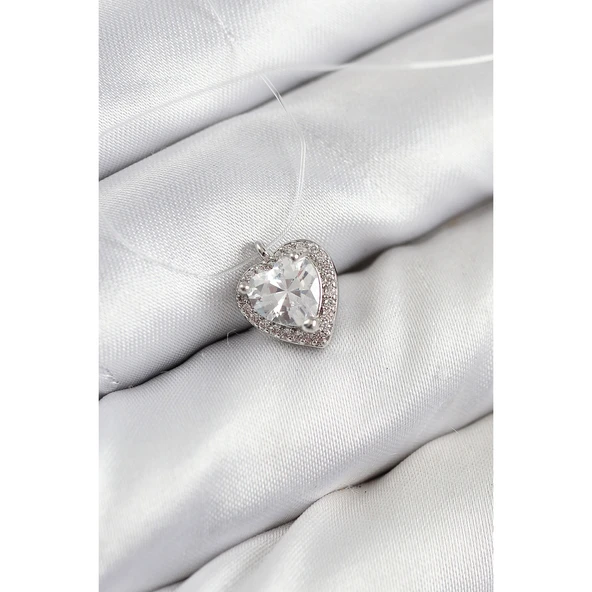 Misineli Kalp Model Gümüş Renk Hayalet Kolye