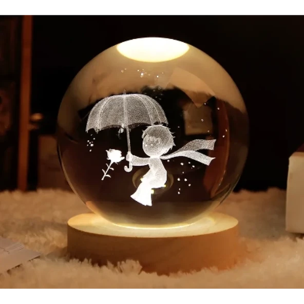 Dekoratif Küçük Prens Tasarımlı Ahşap Altlıklı Işıklı Cam Küre Cam:6cm Ahşap:2cm