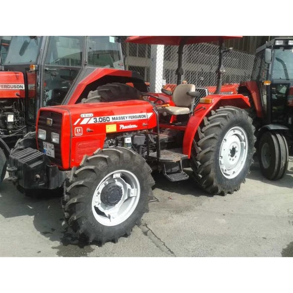 Massey Ferguson 3050-3060 Fantom Serisi Traktör Kılıfı Branda - Resim 4