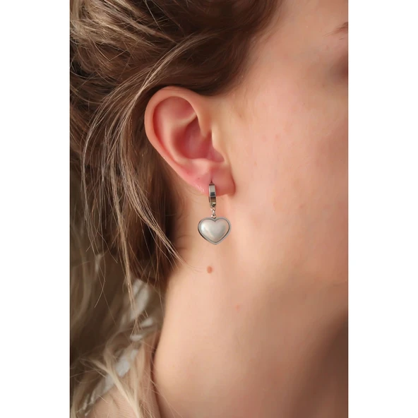 316L Çelik Gümüş Renk Beyaz Bombeli Kalp Küpe - 2