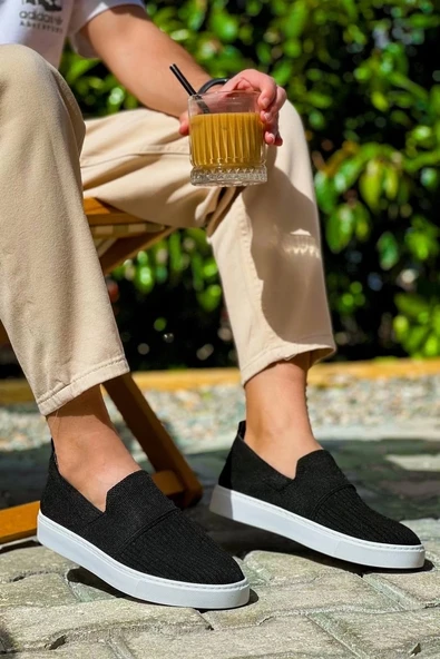 BİÇOMİ KB-114  Kuback Siyah Triko Yüksek Taban Bağcıksız Günlük Erkek Ayakkabı ürün görseli