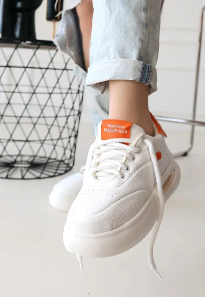 BİÇOMİ Chris Beyaz Cilt Turuncu Detaylı Bağcıklı Spor Ayakkabı ürün görseli