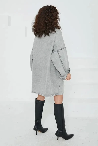 BİÇOMİ Düz Gömlek Yaka Kadın Gri Kuş Gözü Cepli Kot Ceket - 3