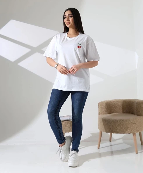 BİÇOMİ Kiraz işlemeli tişört - Resim 3