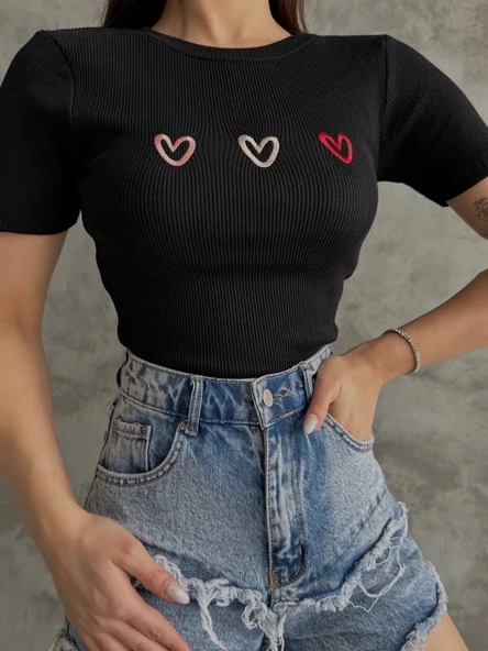 BİÇOMİ Üçlü kalp nakışlı bluz - Resim 3