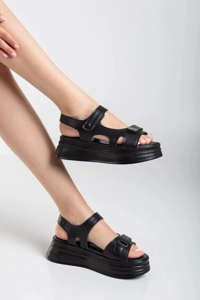 BİÇOMİ Saide Siyah Cilt Cırt Cırtlı Sandalet - Resim 2