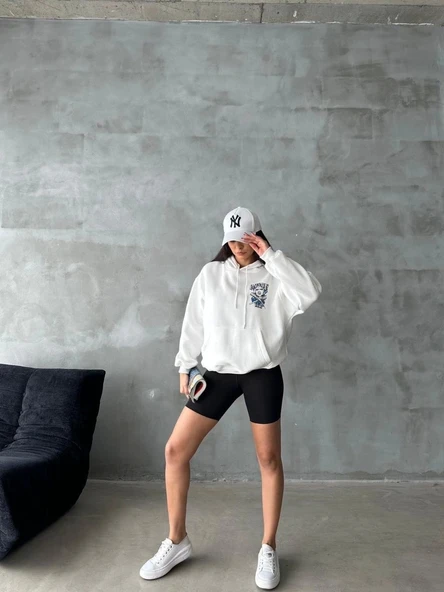 BİÇOMİ 3 iplik şardonlu oversize kafa baskılı sweat beyaz - Resim 4