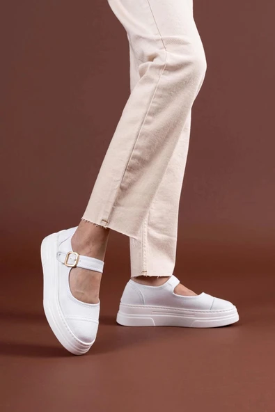 BİÇOMİ Lunni Beyaz Keten Spor Ayakkabı ürün görseli