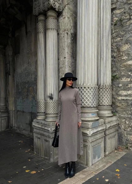 BİÇOMİ Boğazlı kalın bürümcük uzun elbise vizon ürün görseli