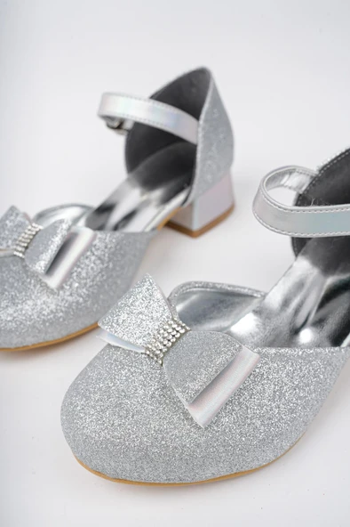 Kız Çocuk Gümüş Abiye Simli Kum Detaylı Fiyonklu Ayakkabı - 3