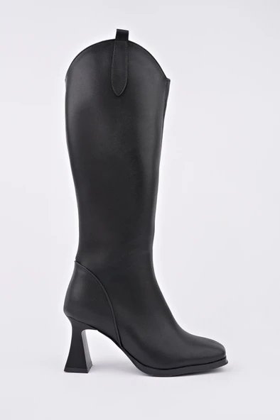 Muggo ASTORİA Küt Burun Yandan Fermuarlı Topuklu Kadın Çizme - 10