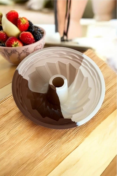 Bycomo Gıda İle Temasa Uygun Rüzgar Desenli Silikon Kek Kalıbı 23 cm ürün görseli