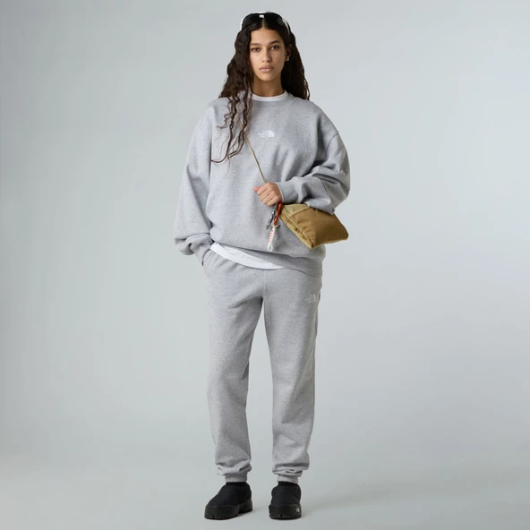 The North Face Kadın SIMPLE DOME REG. TAPERED JOGGER Eşortman NF0A8C1YDYX1 - Resim 4