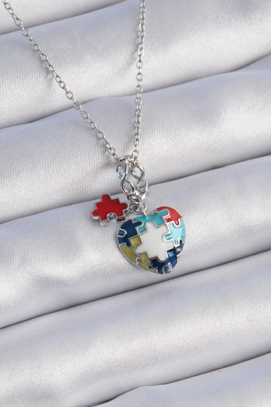 316L Çelik Gümüş Renk Yapboz Motif Kalp Figür Charm Model Kadın Ke ürün görseli