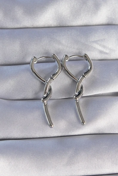 Pirinç Gümüş Renk Sarmal Çubuk Tasarımlı Uzun Küpe ürün görseli 1