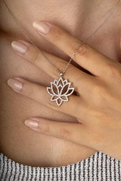 Gümüş Pazarım Beyaz Altın Kaplama Lotus Çiçeği Kadın Gümüş Kolye ürün görseli 1