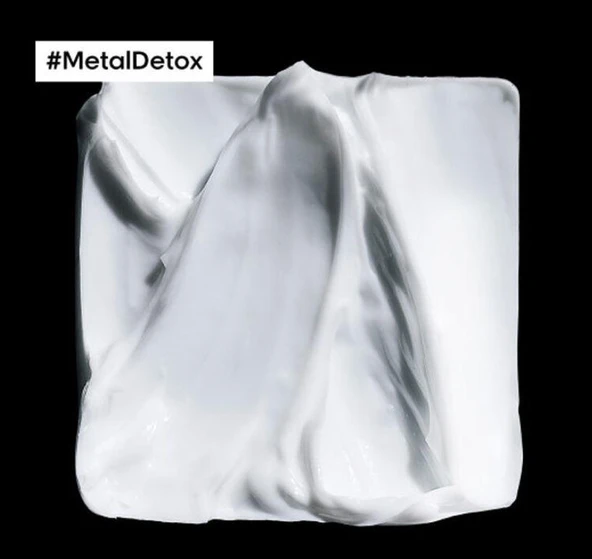 Loreal Professionnel Metal Detox İşlem Görmüş ve Yıpranmış Saçlar İçin Arındırıcı Şampuan 500 Ml - 6