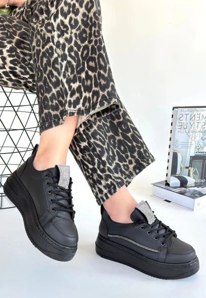 Leope Siyah Cilt Bağcıklı Spor Ayakkabı - 1