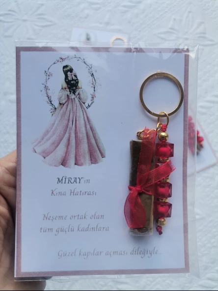 32 Adet Kişiye Özel Kına Hatırası Dağıtmalık Hediyelik Kırmızı Anahtarlık ve Paketlenmiş Kına - Resim 7