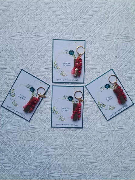 100 Adet Kişiye Özel Kına Hatırası Dağıtmalık Hediyelik Kırmızı Anahtarlık ve Paketlenmiş Kına - Resim 4