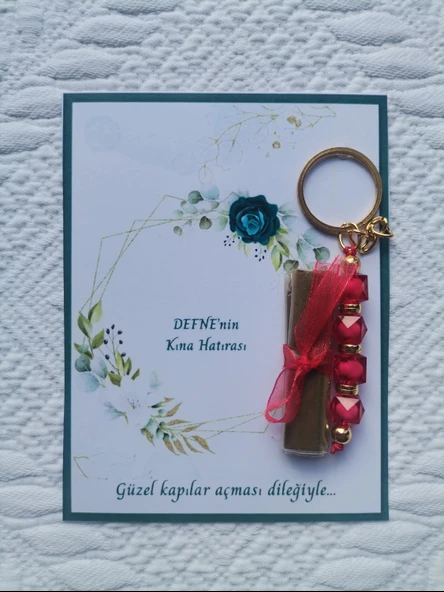 32 Adet Kişiye Özel Kına Hatırası Dağıtmalık Hediyelik Kırmızı Anahtarlık ve Paketlenmiş Kına ürün görseli