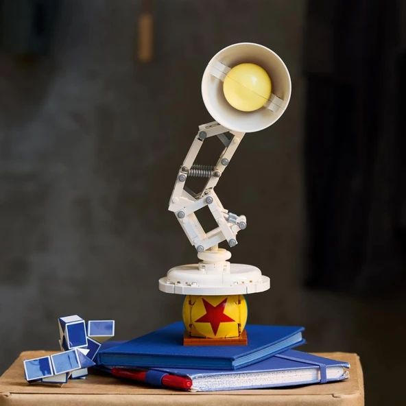 LEGO 21357  Ideas | Disney Pixar Luxo Jr. - Resim 7