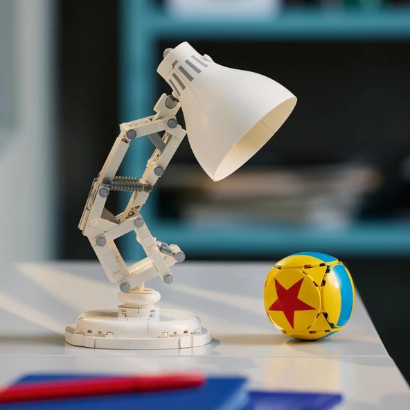 LEGO 21357  Ideas | Disney Pixar Luxo Jr. - Resim 6