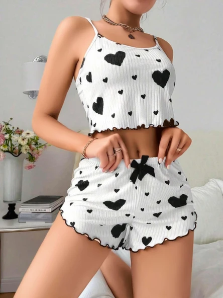 Litae Pamuklu Beyaz Üstüne Siyah Kalp Desen Fitilli Askılı Şortlu Pijama Takımı ürün görseli 1