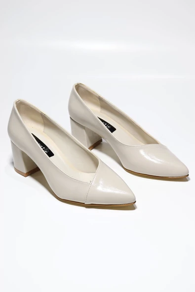 Krem Rengi Sivri Burun Kalın Topuklu Ayakkabı - Resim 3