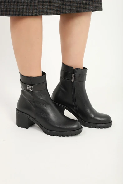 Hakiki Deri  Kadın Kalın Topuklu Bot 124SZA2221 ürün görseli
