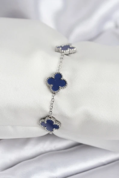 Zincir Gümüş Renk Lacivert Yonca Kadın Bileklik - EBJ250920W37901 ürün görseli