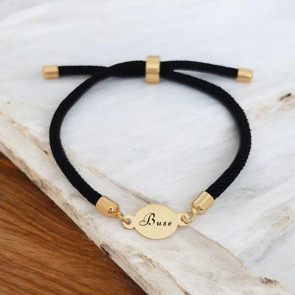 İsme Özel Oval Figürlü Siyah İpek Örgülü 14 Ayar Altın Plakalı Hediye Bileklik-320 ürün görseli