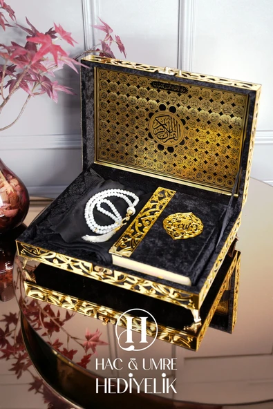 Hediyelik Kuranı Kerim | İslami Hediye | Lüks Ahşap Kutu, Kadife Kuran, Şal ve İnci Tesbih Seti ürün görseli