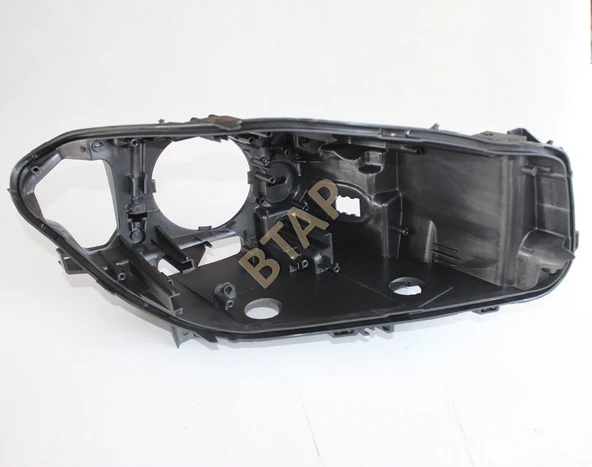 BTAP BMW F10 2010-2014 SAĞ FAR KASASI 63117271912