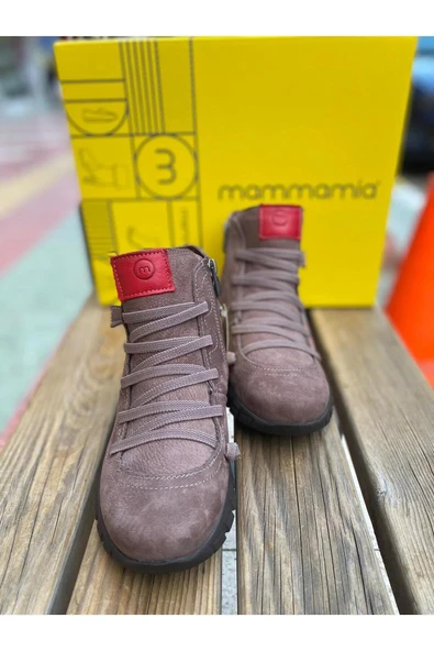 MAMMAMİA KADIN BOT - 2