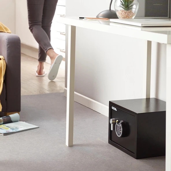 Parmak İzli ve Şifreli Orta Boy Kollu Kasa - YSF/250/DB1 - 3