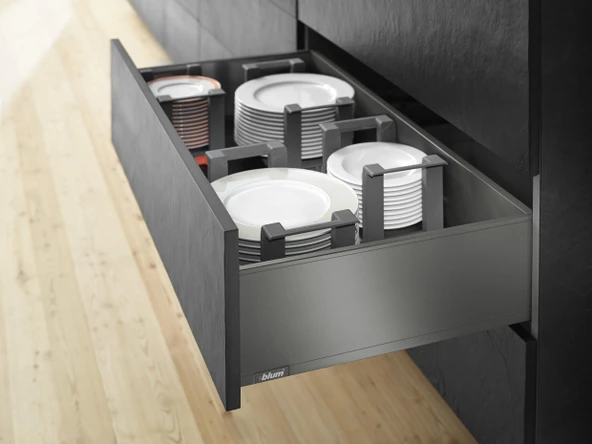 Blum Legrabox Pure C Yüksek Yanak 40 Cm. Tip-On Blumotion Orion Gri Antrasit ürün görseli 1