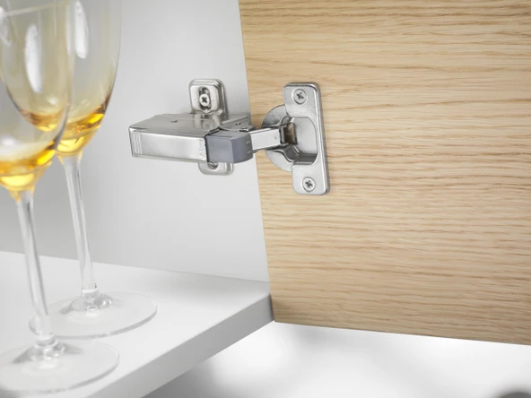 Blum Clip Süper Deve Menteşe 71M2750 + 173L6100 - Resim 4