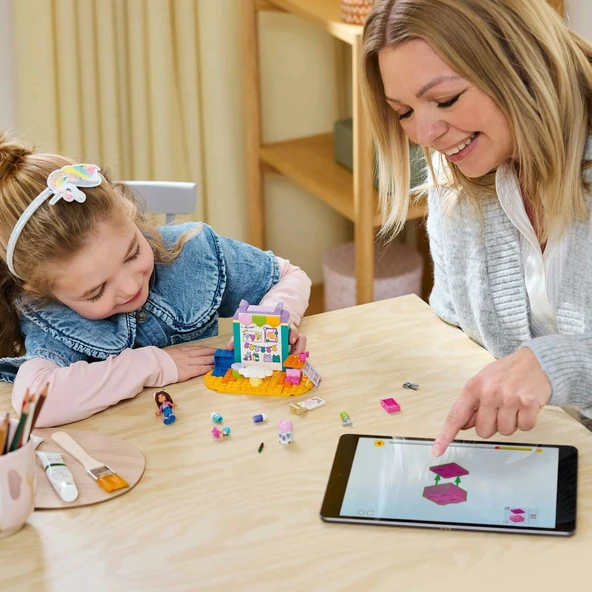 LEGO Gabby’s Dollhouse Karton Yavru Kedi ile El Sanatları 10795- 4 Yaş ve Üzeri Çocuklar için (60 Parça) - 3