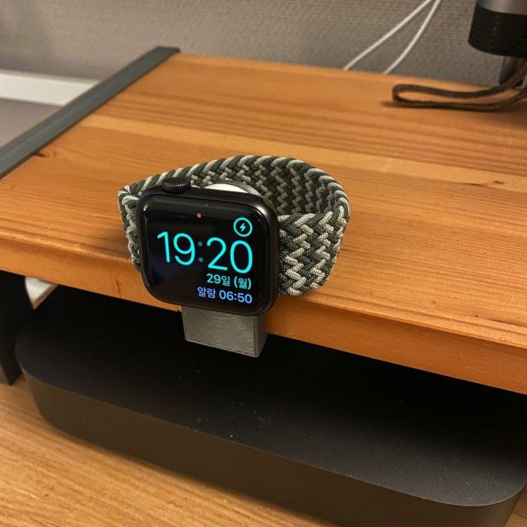 Apple İzle Cradle Plastik Aparat - 1